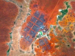 Dadaan refugee camp, Kenya Benjamin Grant/Digital Globe/Caters News Agency http://www.theguardian.com/world/gallery/2015/feb/03/the-daily-planet-satellite-images-from-google-earth-in-pictures